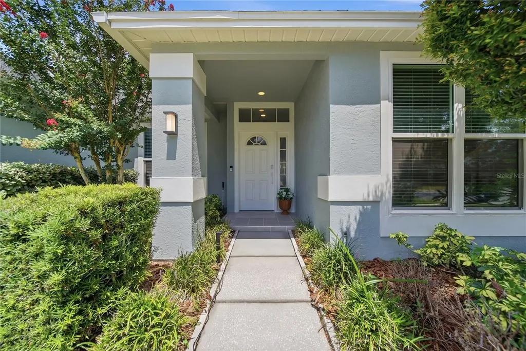 17633 Esprit Drive Tampa FL 33647