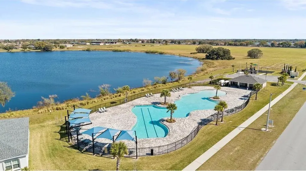 6468 Domizio Drive Winter Haven FL 33884