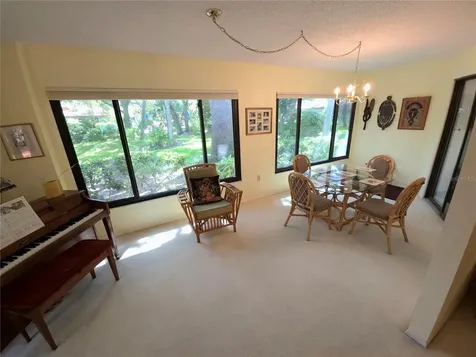6402 Meadowlark Lane Bradenton FL 34210