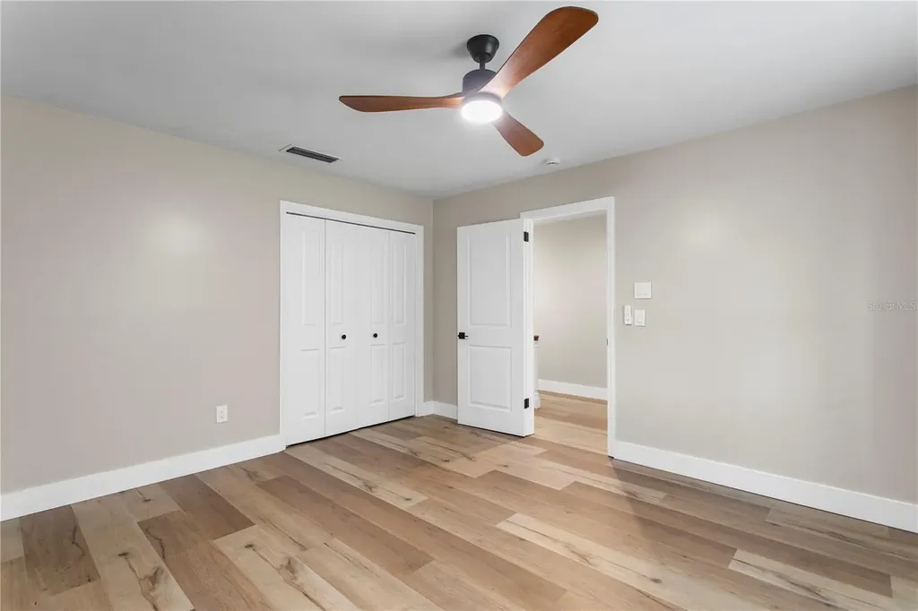 13305 Golf Crest Circle Tampa FL 33618