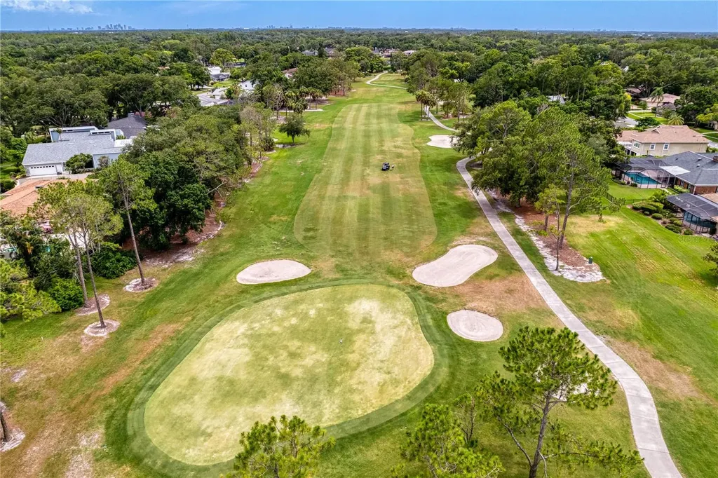 13305 Golf Crest Circle Tampa FL 33618