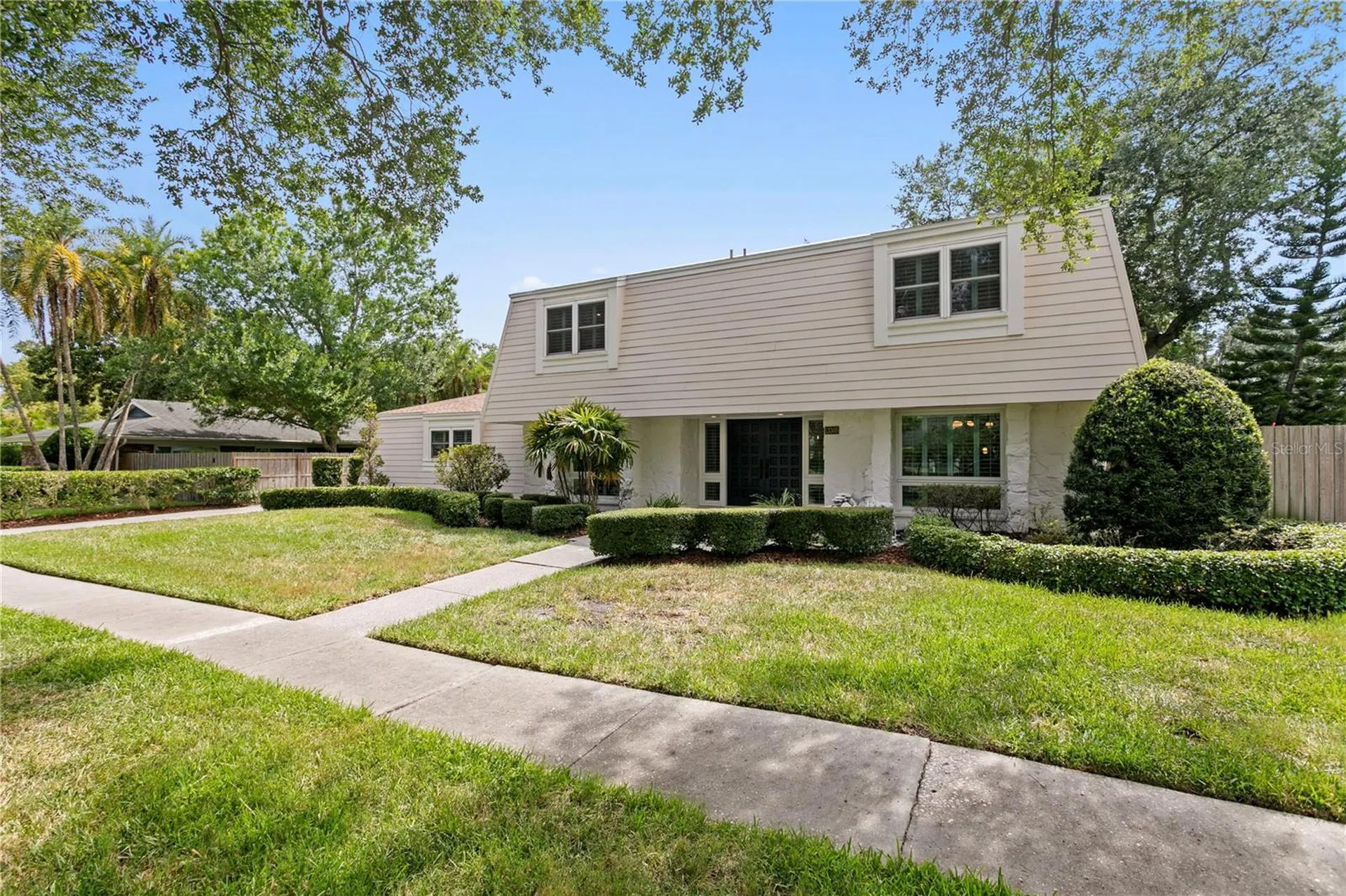 13305 Golf Crest Circle Tampa FL 33618
