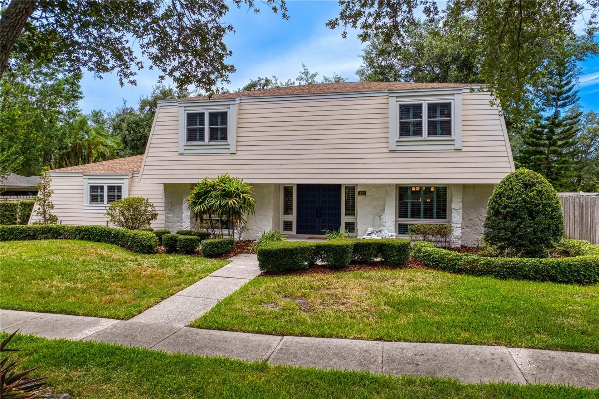 13305 Golf Crest Circle Tampa FL 33618