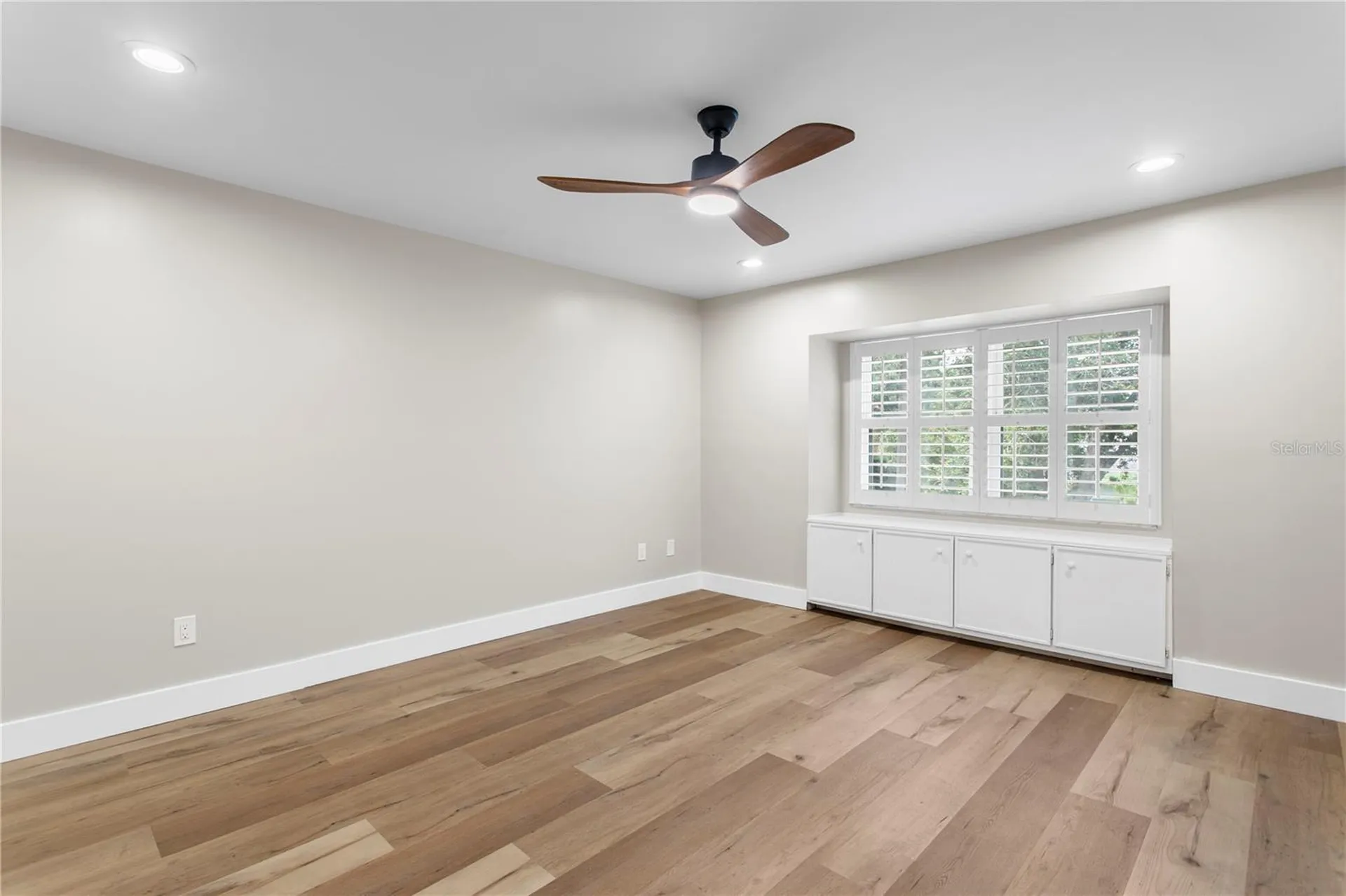 13305 Golf Crest Circle Tampa FL 33618