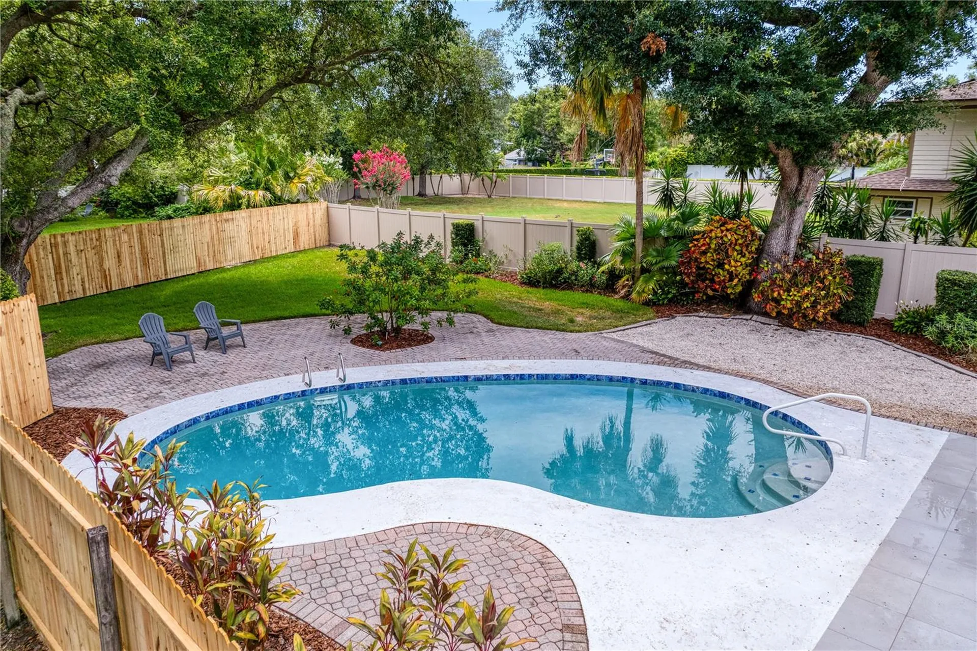 13305 Golf Crest Circle Tampa FL 33618