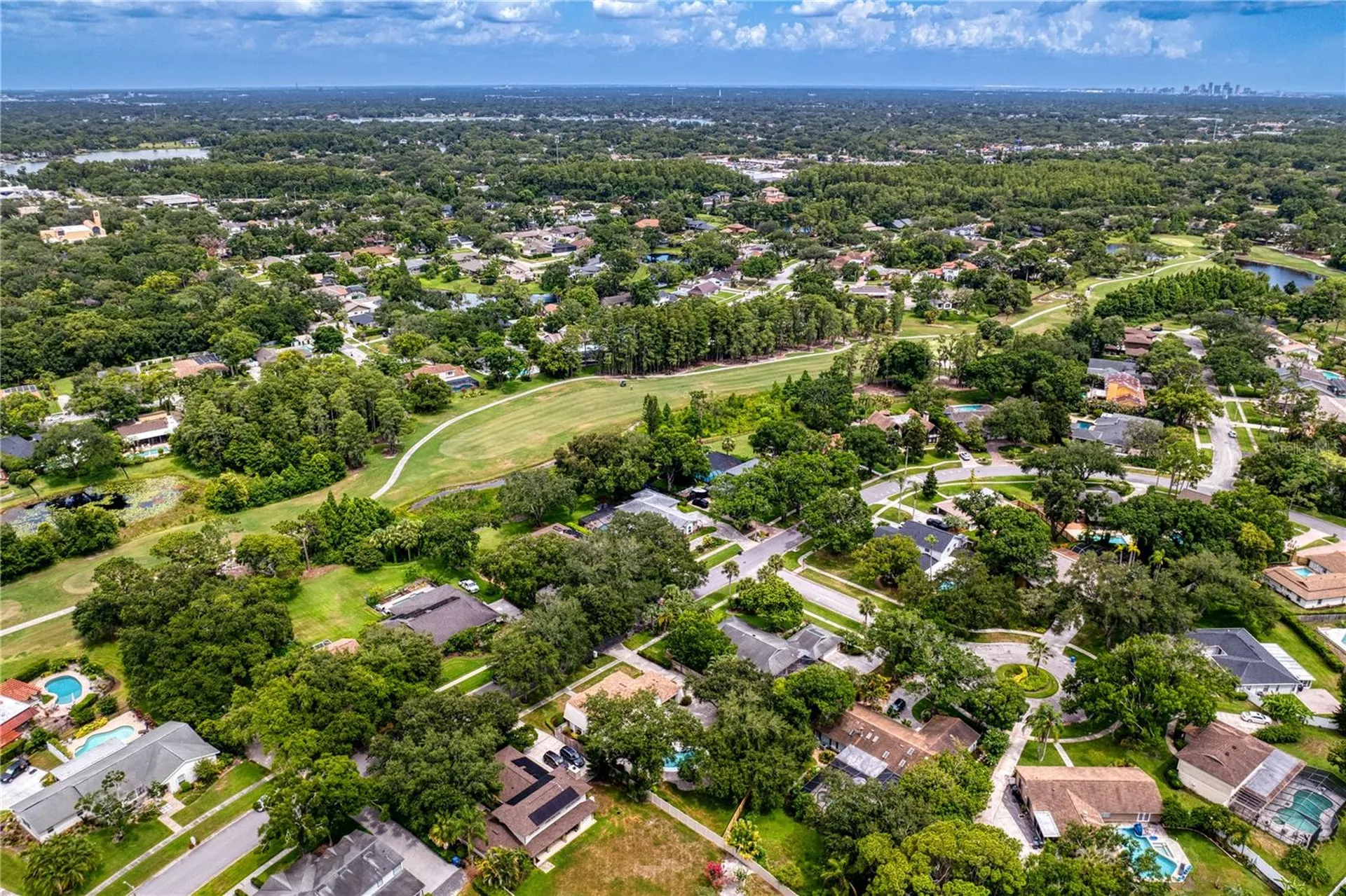 13305 Golf Crest Circle Tampa FL 33618