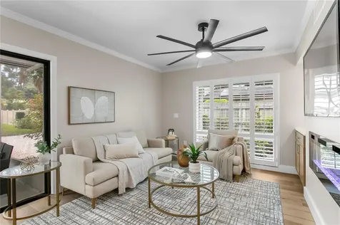 13305 Golf Crest Circle Tampa FL 33618