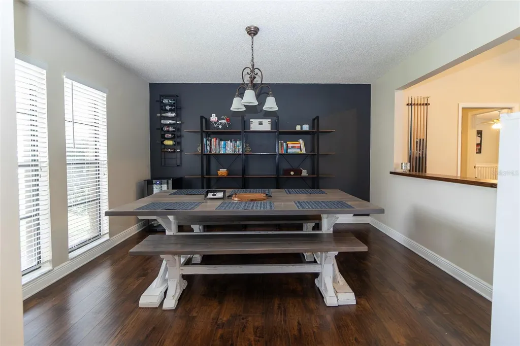 1005 Tranquiview Lane Valrico FL 33594