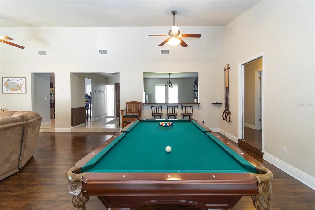 1005 Tranquiview Lane Valrico FL 33594