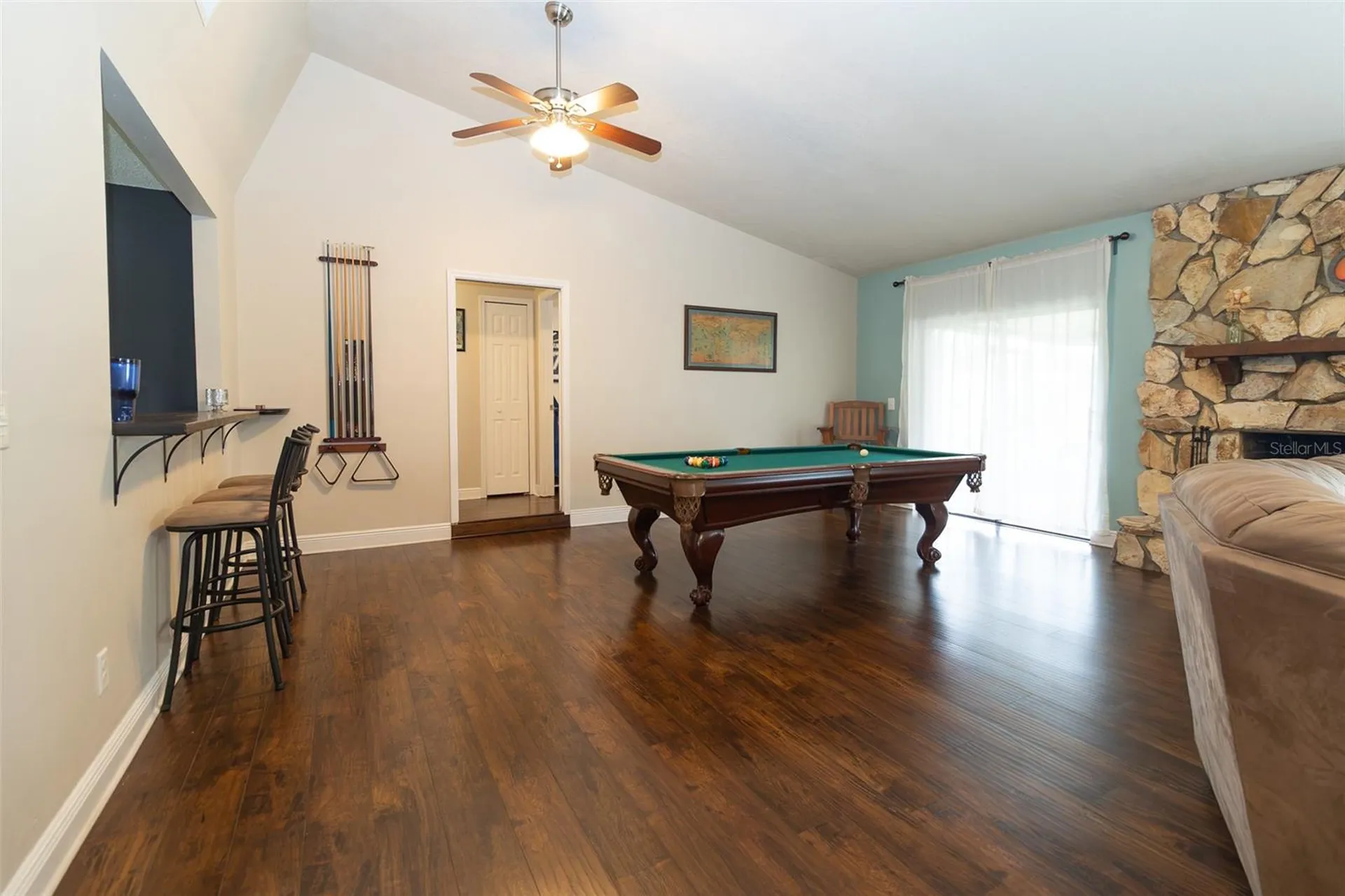 1005 Tranquiview Lane Valrico FL 33594