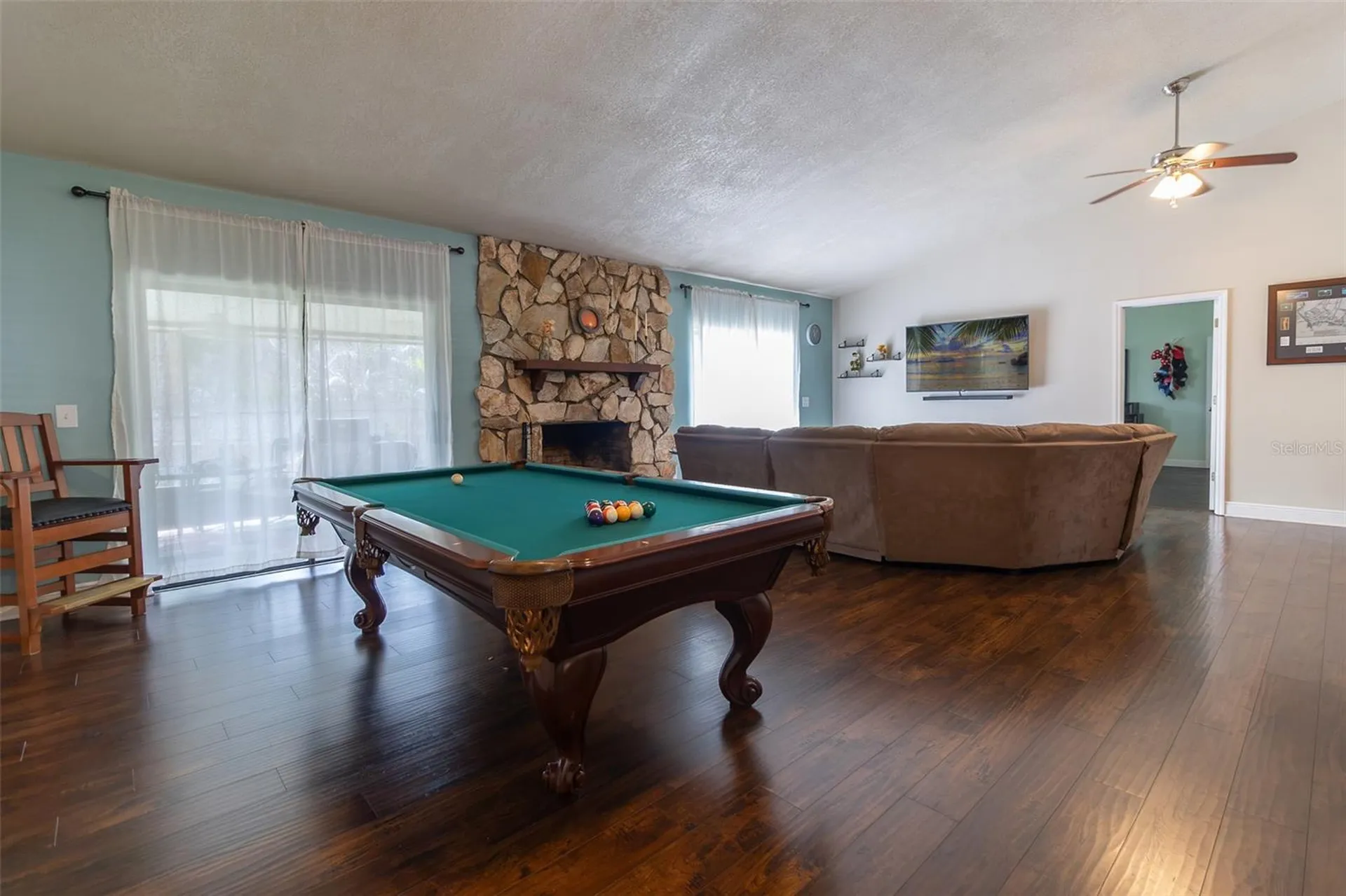 1005 Tranquiview Lane Valrico FL 33594