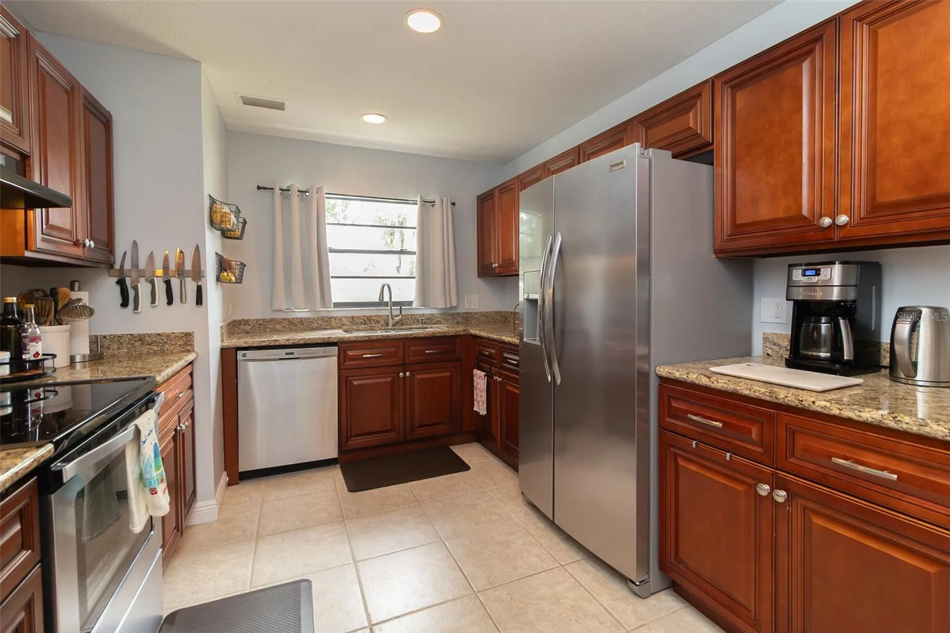 1005 Tranquiview Lane Valrico FL 33594