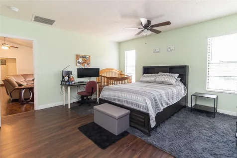 1005 Tranquiview Lane Valrico FL 33594