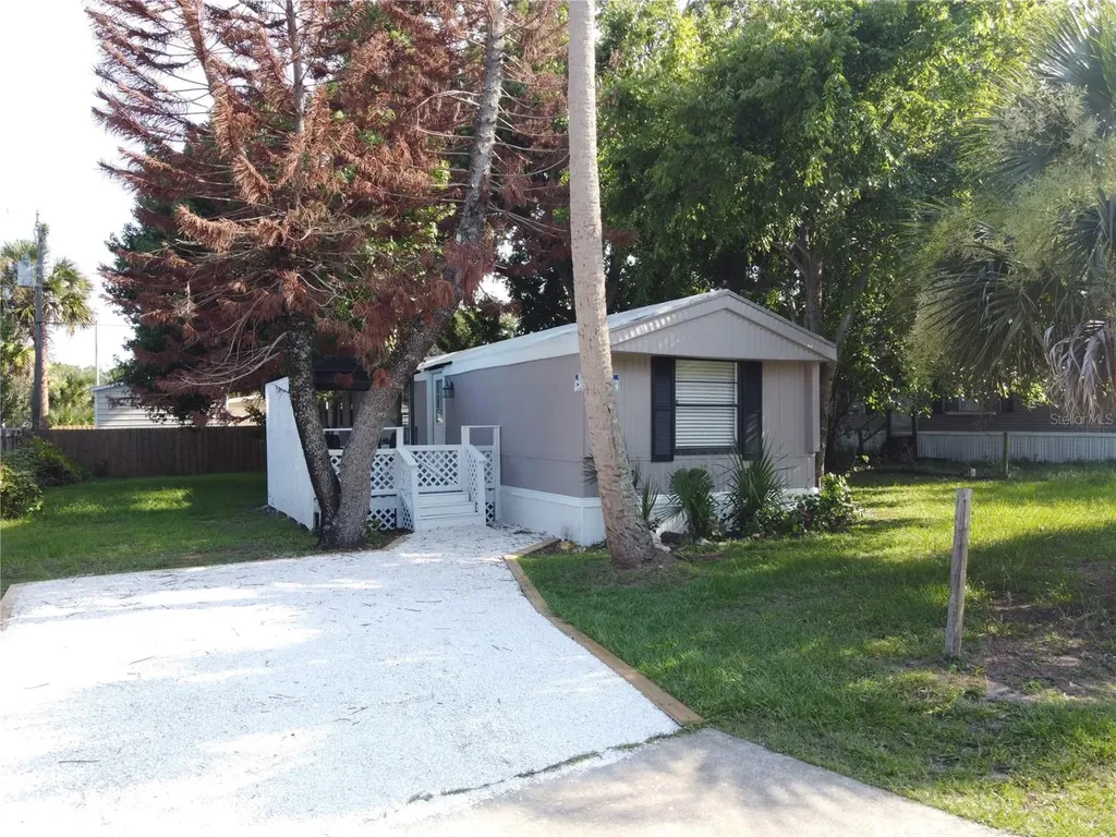 1156 Greenbriar Avenue Port Orange FL 32127