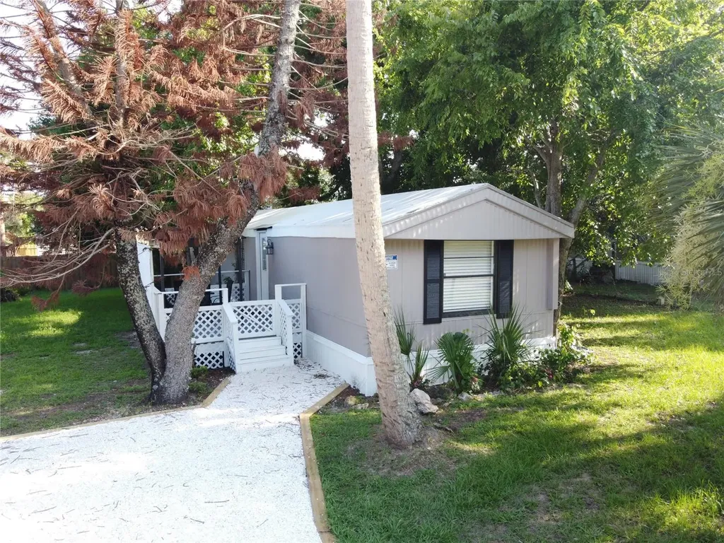 1156 Greenbriar Avenue Port Orange FL 32127