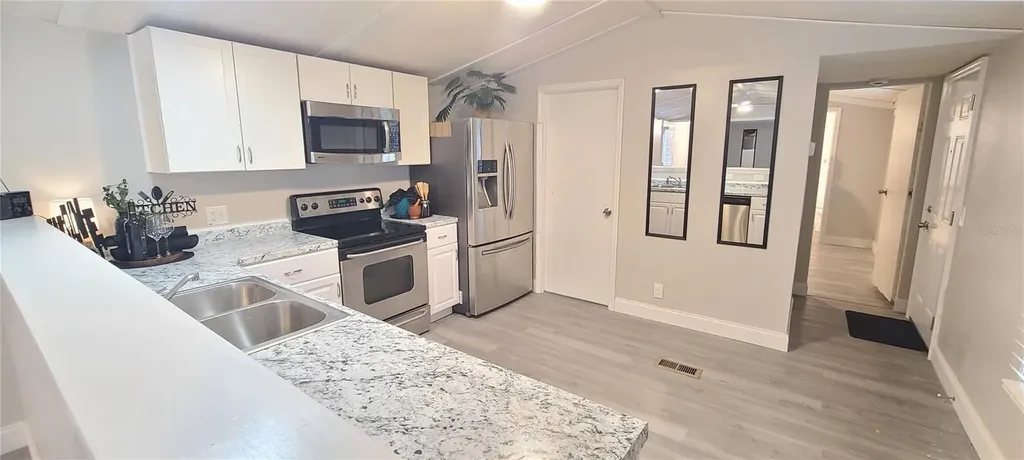 1156 Greenbriar Avenue Port Orange FL 32127