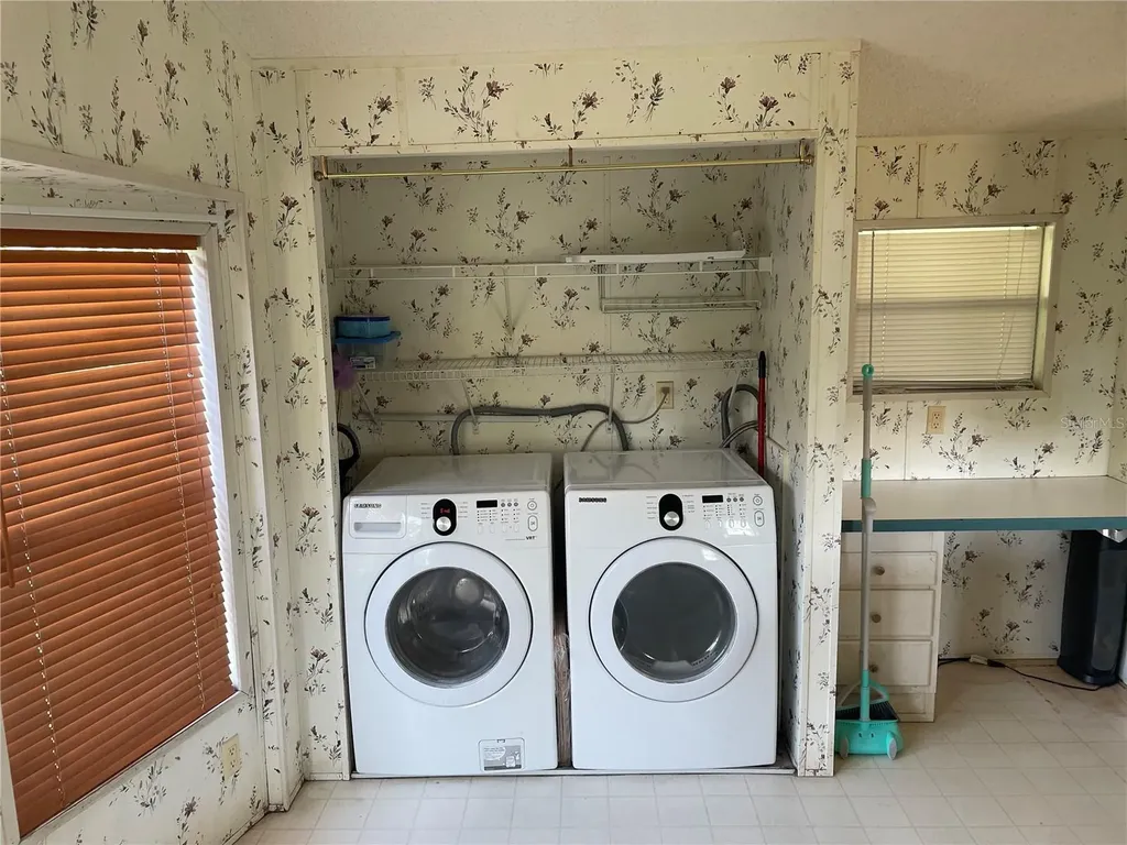 8929 Honeywell Road Gibsonton FL 33534