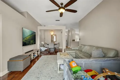 5612 Mariwood Drive Orlando FL 32810