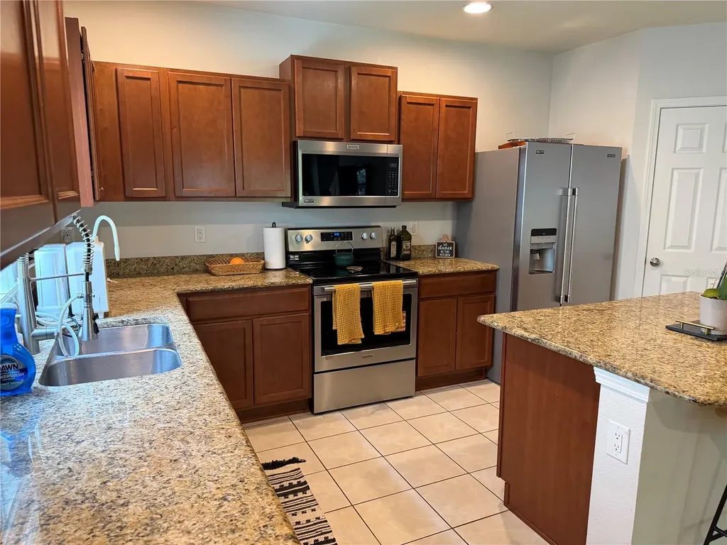 4724 Somerset Hill Lane Riverview FL 33578