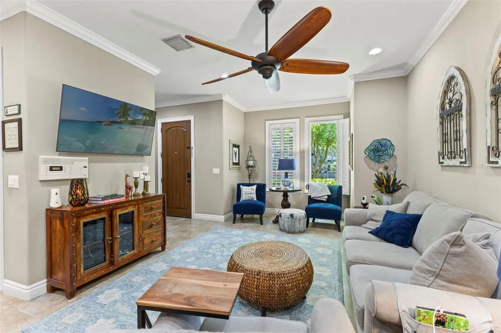 3819 W Dale Avenue Tampa FL 33609