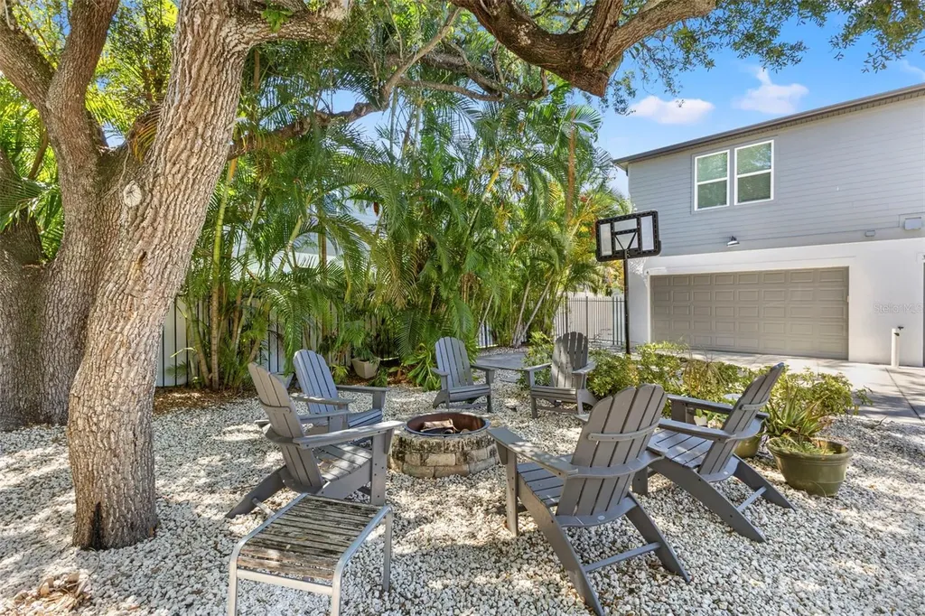 3819 W Dale Avenue Tampa FL 33609