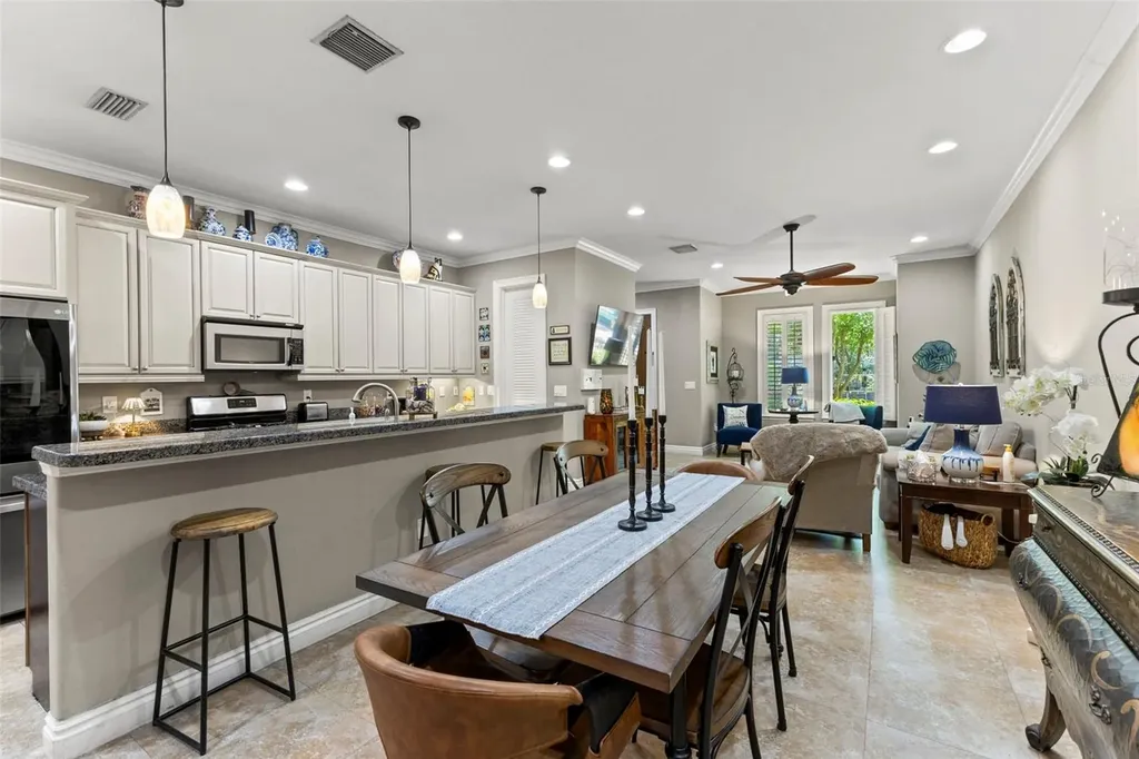 3819 W Dale Avenue Tampa FL 33609