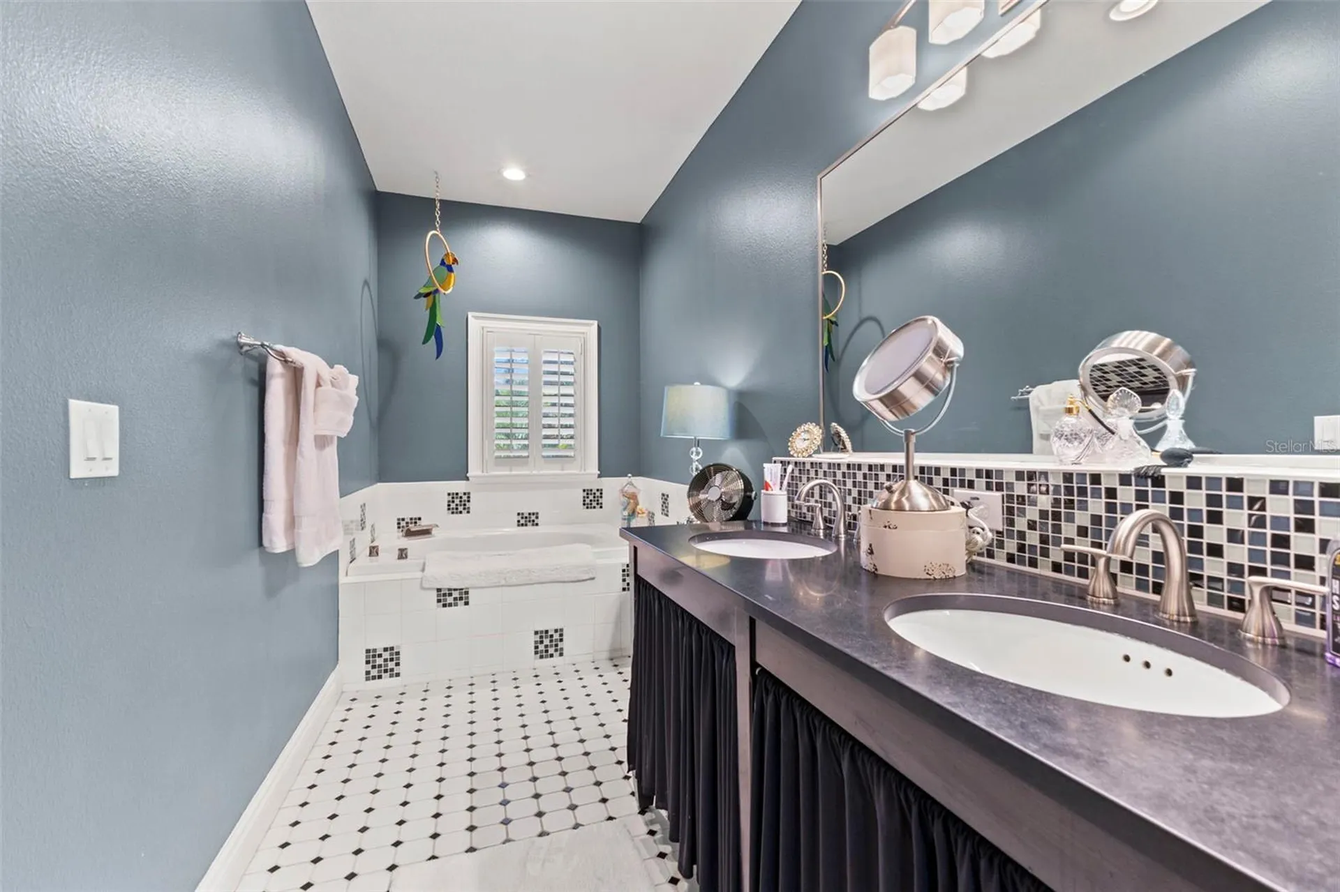 3819 W Dale Avenue Tampa FL 33609