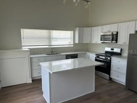 2028 14th Avenue S St Petersburg FL 33712