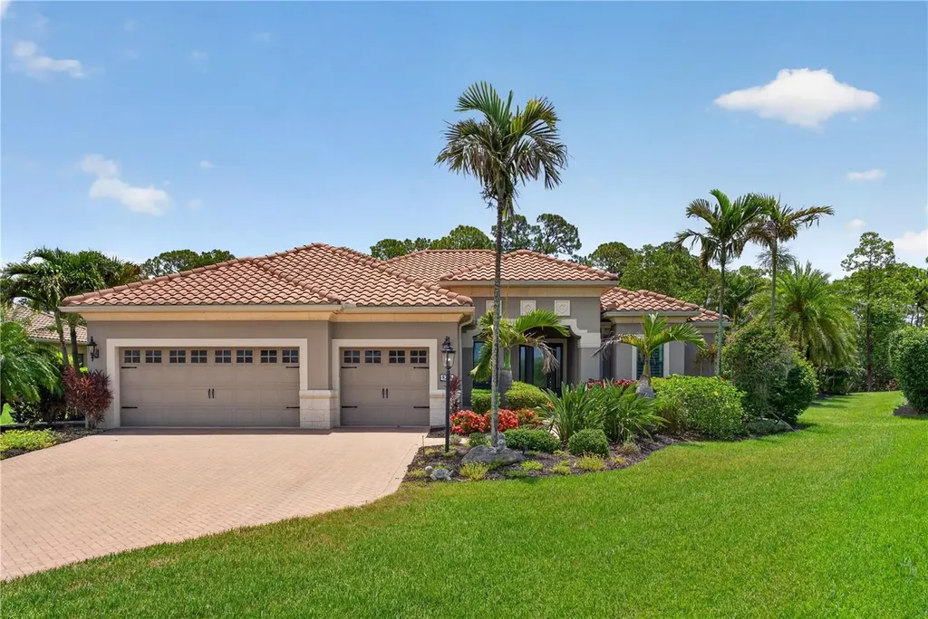 8276 Larkspur Circle Sarasota FL 34241