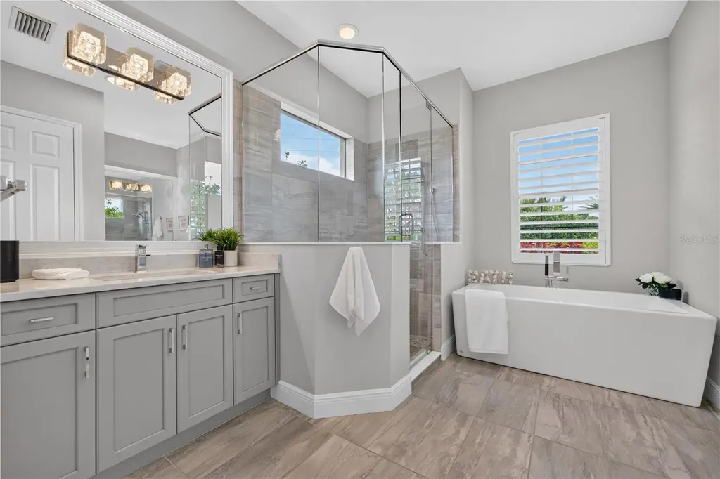 8276 Larkspur Circle Sarasota FL 34241