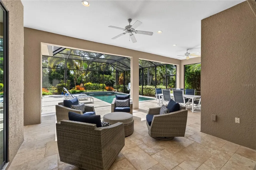 8276 Larkspur Circle Sarasota FL 34241