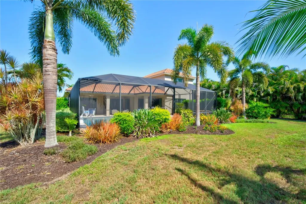 8276 Larkspur Circle Sarasota FL 34241