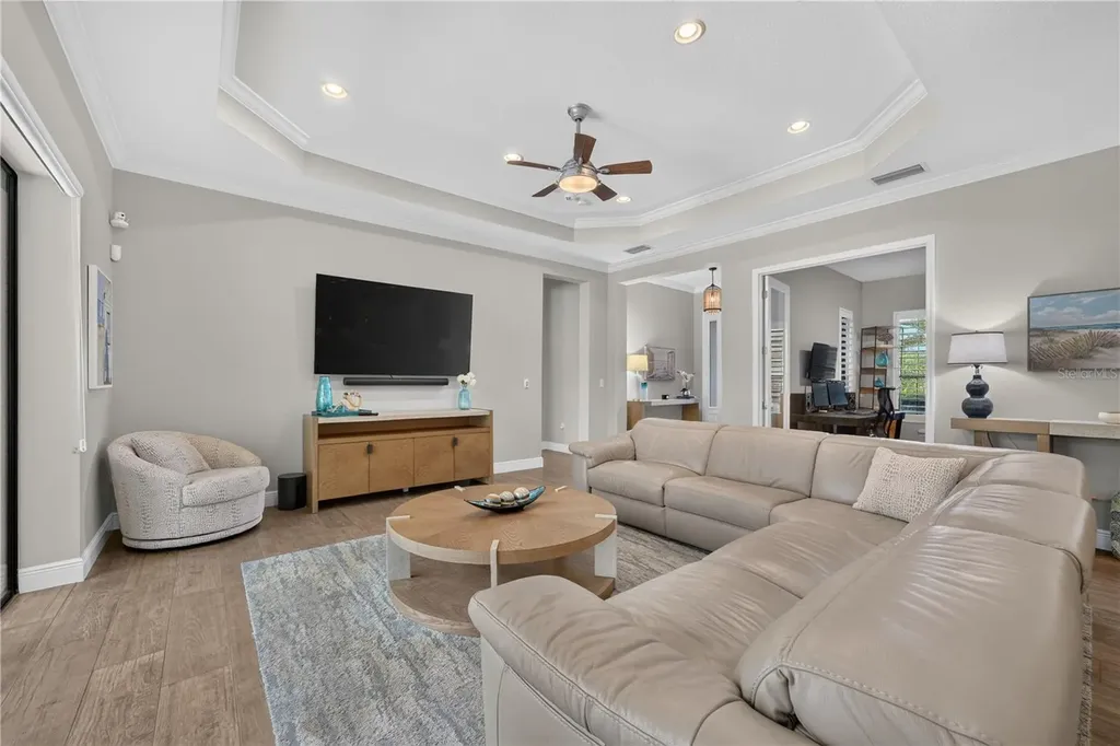 8276 Larkspur Circle Sarasota FL 34241