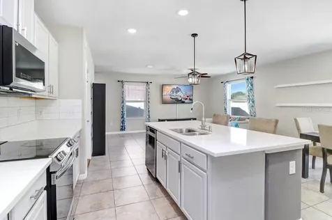 14855 Crescent Rock Drive Wimauma FL 33598