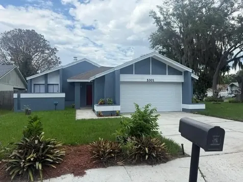 5301 Pinebury Court Orlando FL 32808