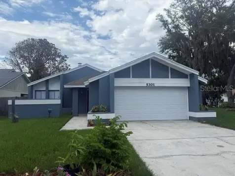 5301 Pinebury Court Orlando FL 32808