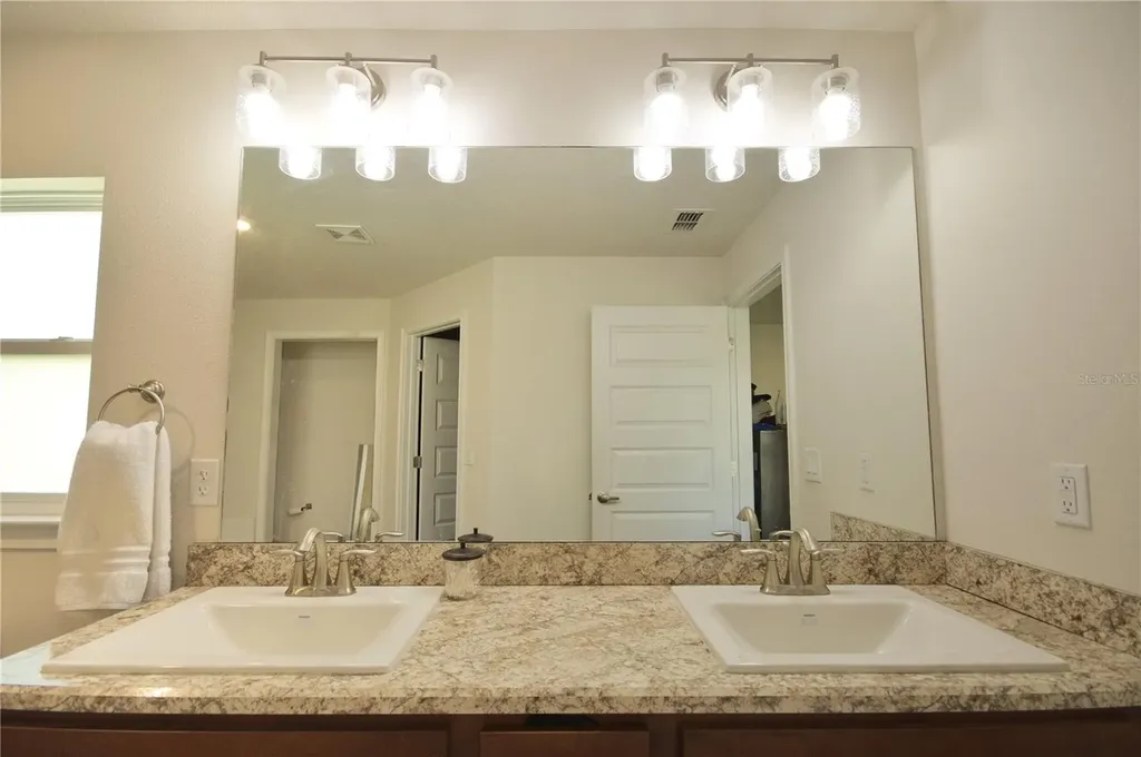 7733 Sloewood Drive Leesburg FL 34748