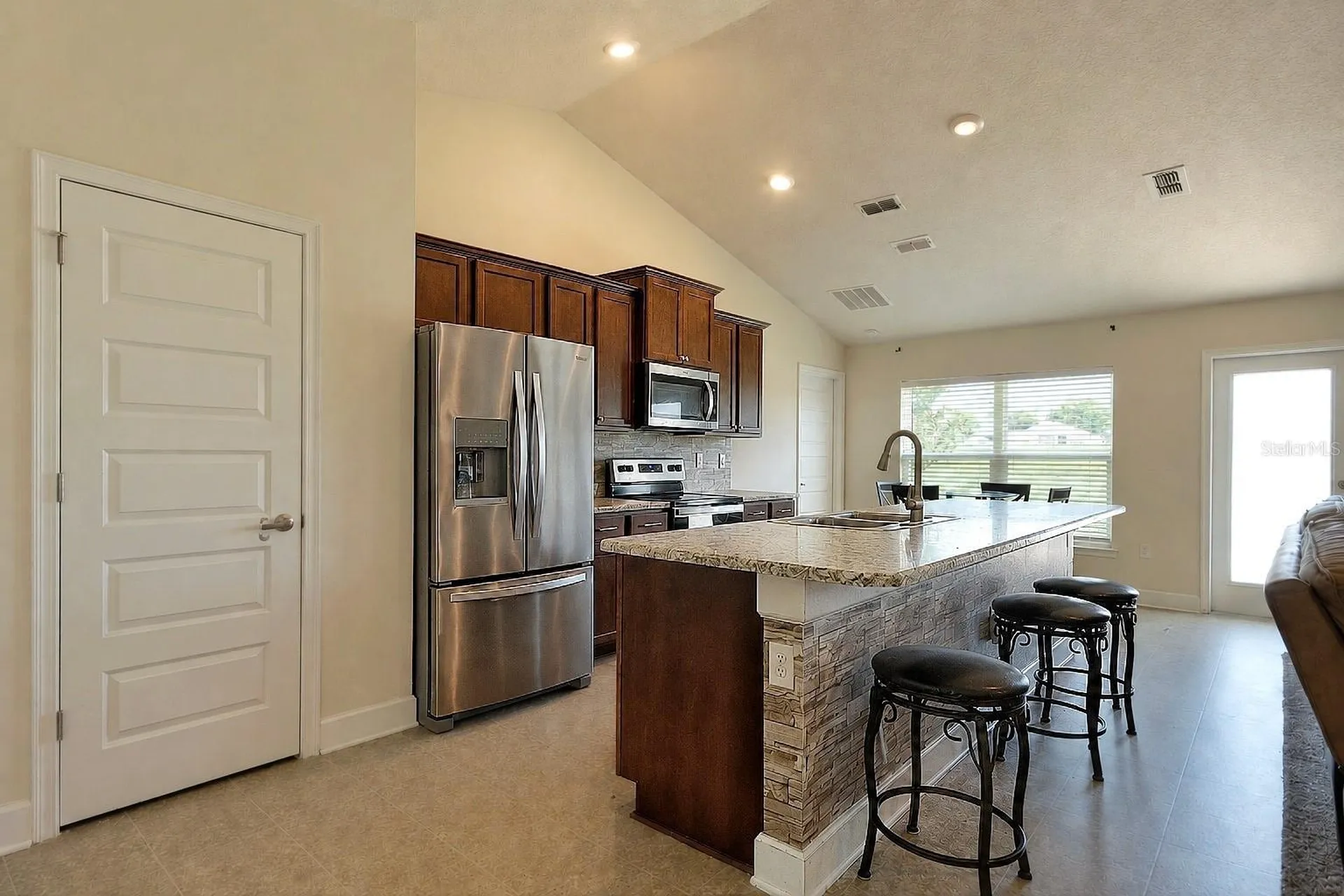 7733 Sloewood Drive Leesburg FL 34748