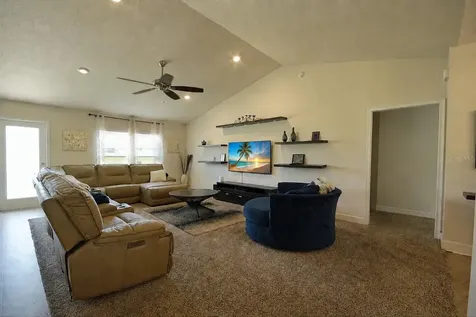 7733 Sloewood Drive Leesburg FL 34748