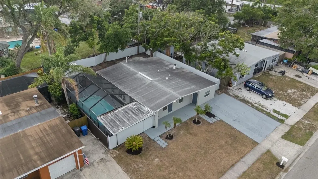 1130 Dogwood Avenue Tampa FL 33613