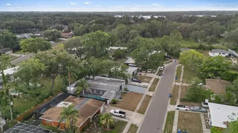 1130 Dogwood Avenue Tampa FL 33613