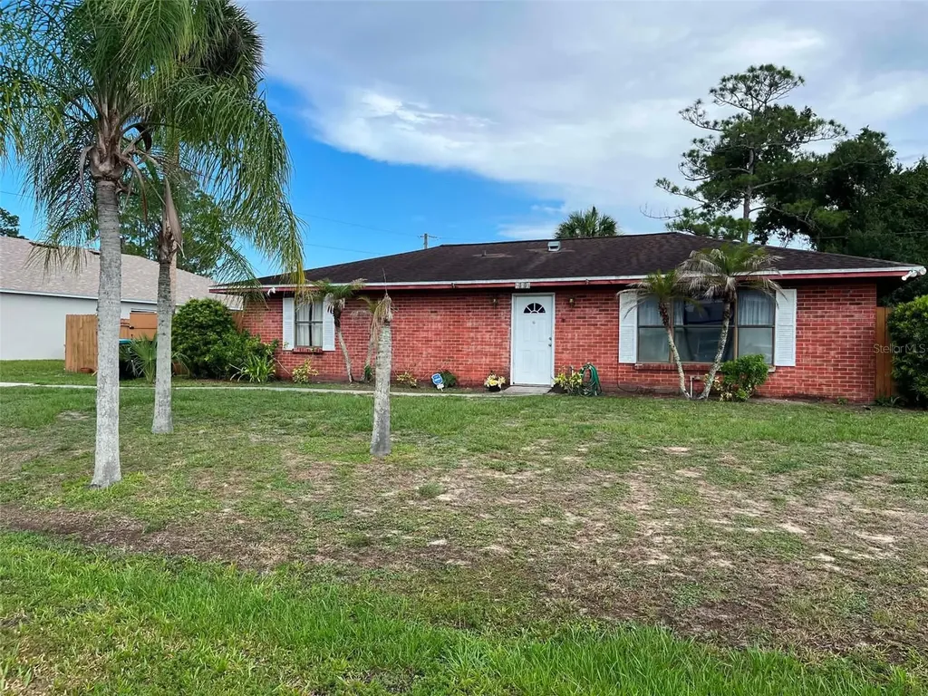 688 Airoso Road SE Palm Bay FL 32909