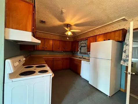 688 Airoso Road SE Palm Bay FL 32909