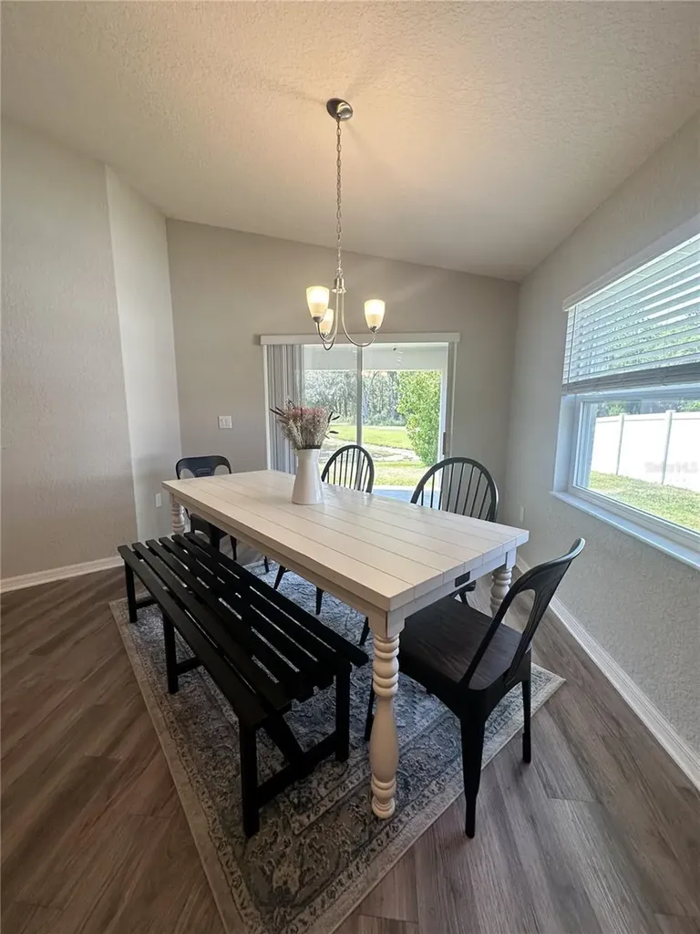 6911 Gideon Circle Zephyrhills FL 33541