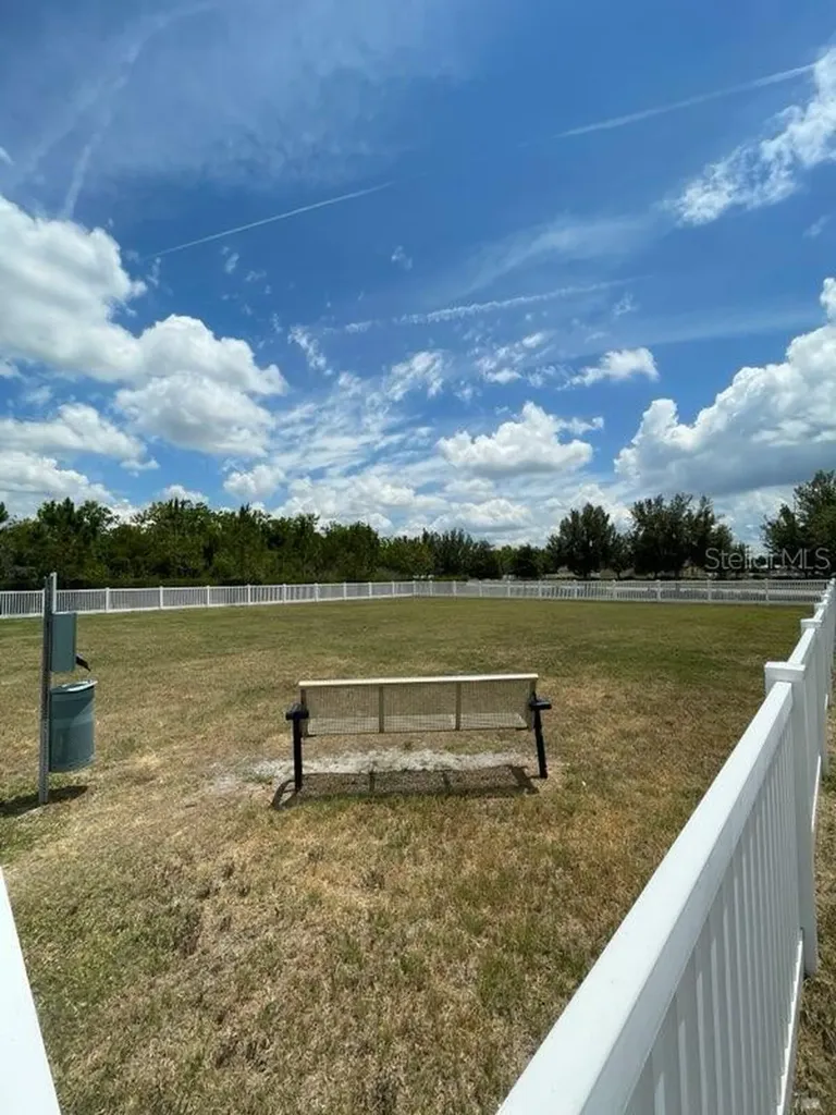 6911 Gideon Circle Zephyrhills FL 33541