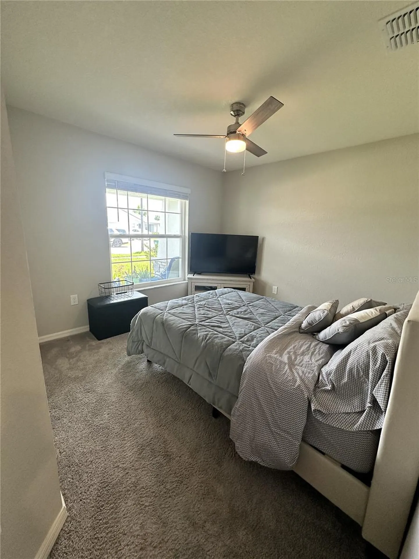 6911 Gideon Circle Zephyrhills FL 33541