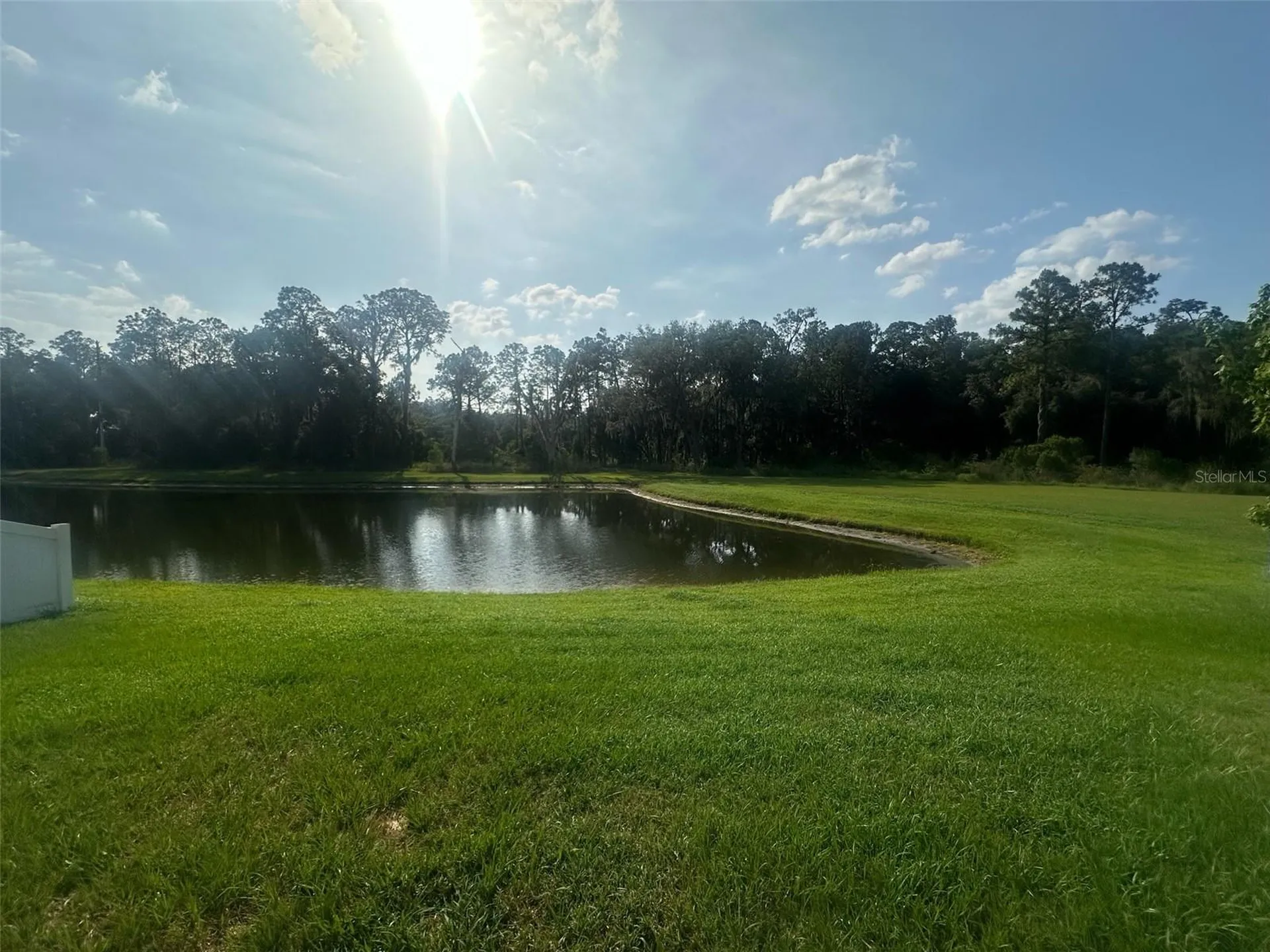 6911 Gideon Circle Zephyrhills FL 33541