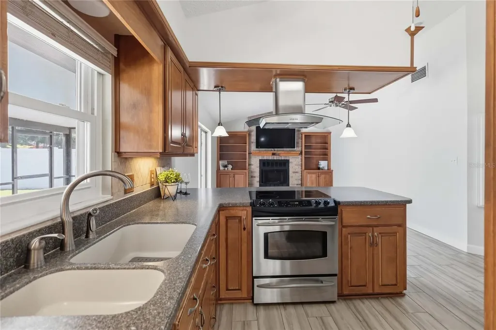 665 Murphy Road Winter Springs FL 32708