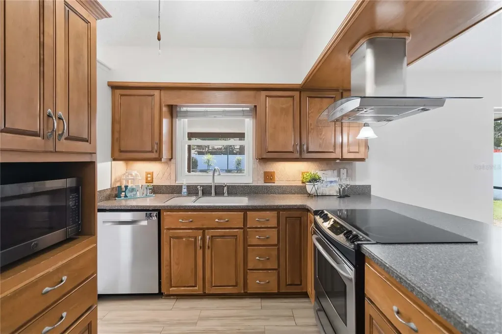 665 Murphy Road Winter Springs FL 32708