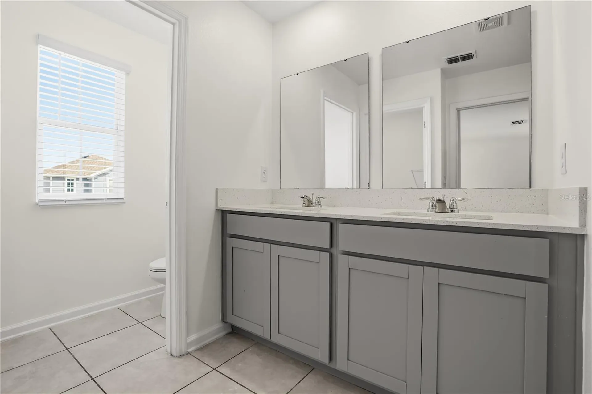 1721 White Water Court Davenport FL 33837